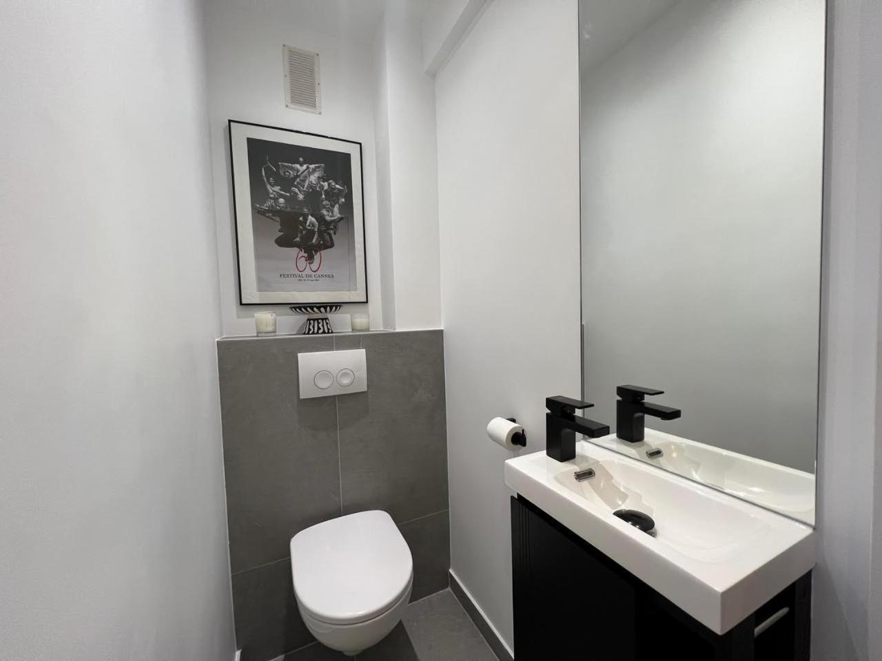 Vue Mer Exceptionnelle Sur Plage Du Midi En 1Re Ligne- 2 Chambres Cannes Extérieur photo